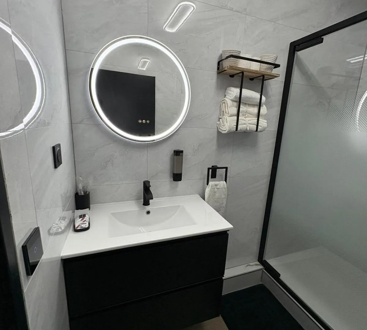 Apartment In A Hotel Residence Toulouse 0*,