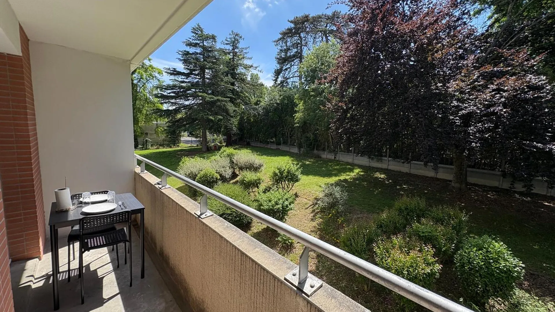 Apartment In A Hotel Residence Toulouse
